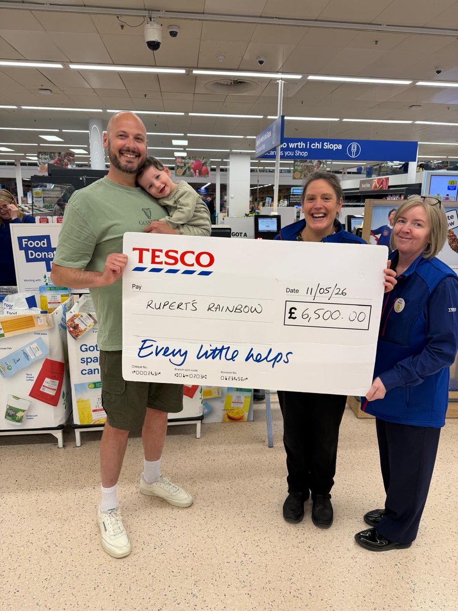 rupertsrainbow's tweet photo. Staff at @Tesco Broughton have raised an incredible £6,500 for Rupert 🌈

Thank you to everyone involved — proving “Every Little Helps” really does.

The support shown since Rupert’s medical emergency from the staff has meant so much to our family 

@BBCBreakfast @GMB https://t.co/s0nP7dP3KD