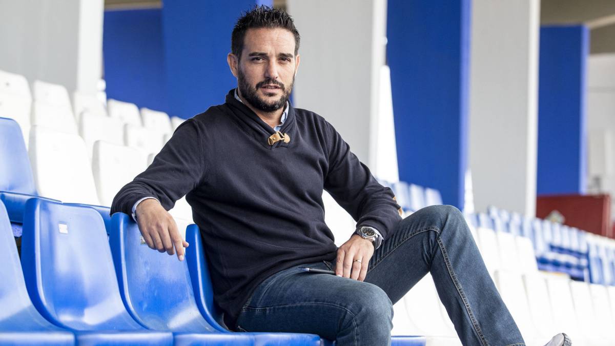 UD Melilla (Parodia) tweet media