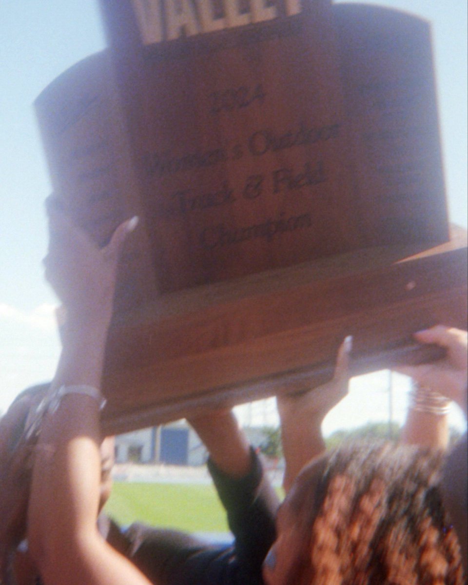 Sycamore Track/XC tweet media