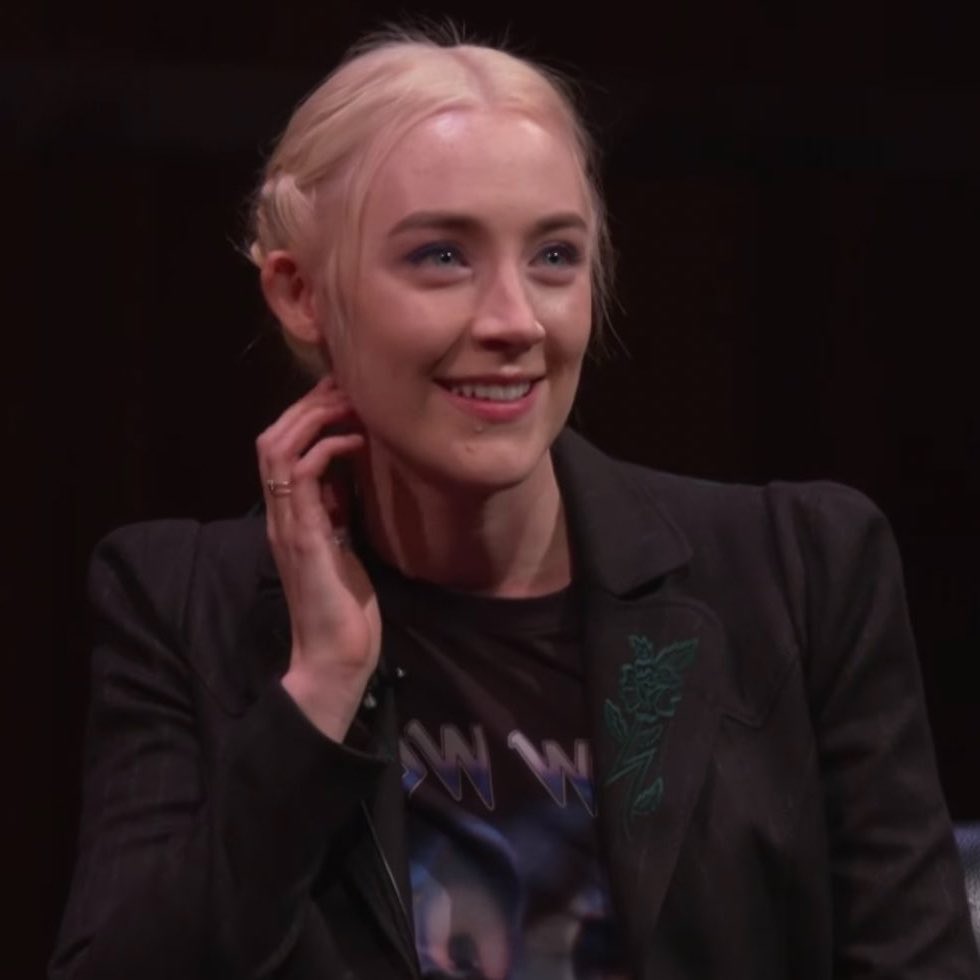 saoirse ronan files tweet media