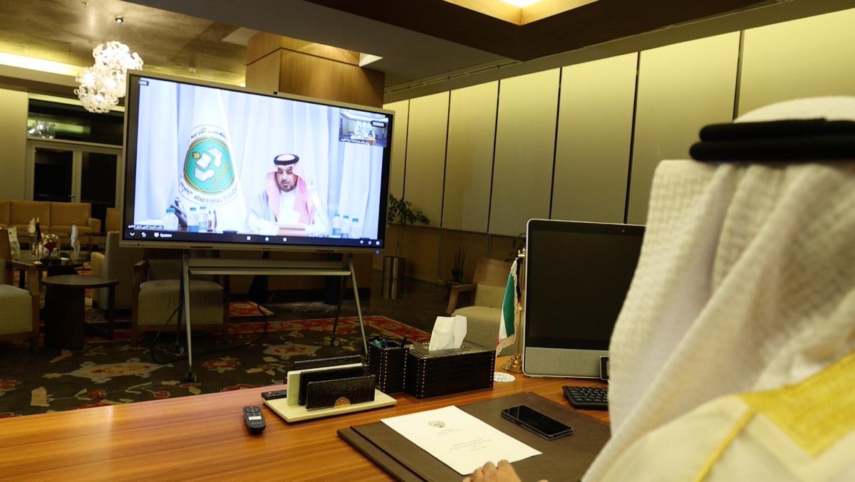 Image for the Tweet beginning: خلال رعايته ملتقى «الفاقد التعليمي»