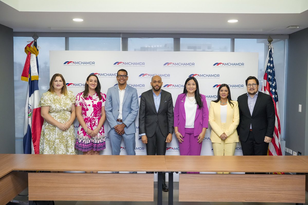 AMCHAMDR tweet media