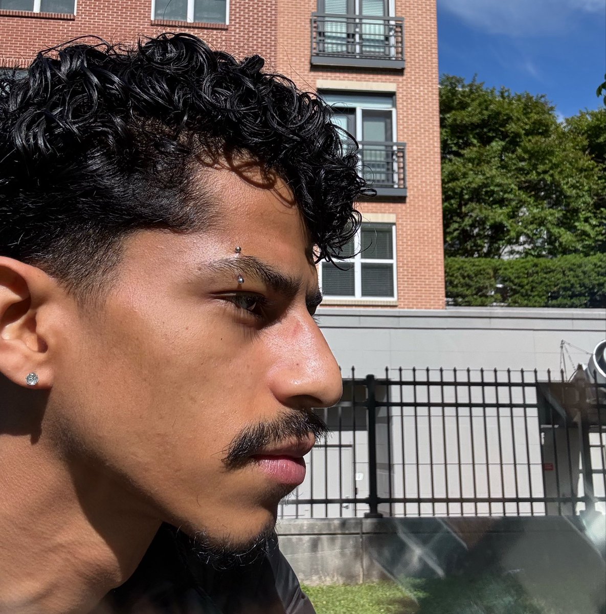 groo_evo's tweet photo. once my mullet grows in, side profile selfie stocks will go up by +10000 https://t.co/UC0ublszkW