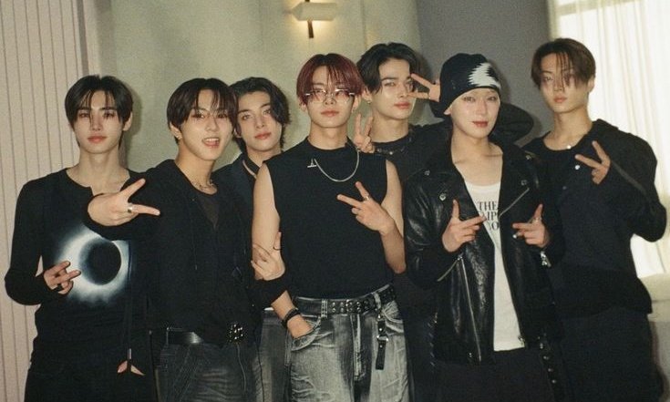 𝐒𝐨𝐬𝐨¡! Escritora📌 sevEN- tweet media