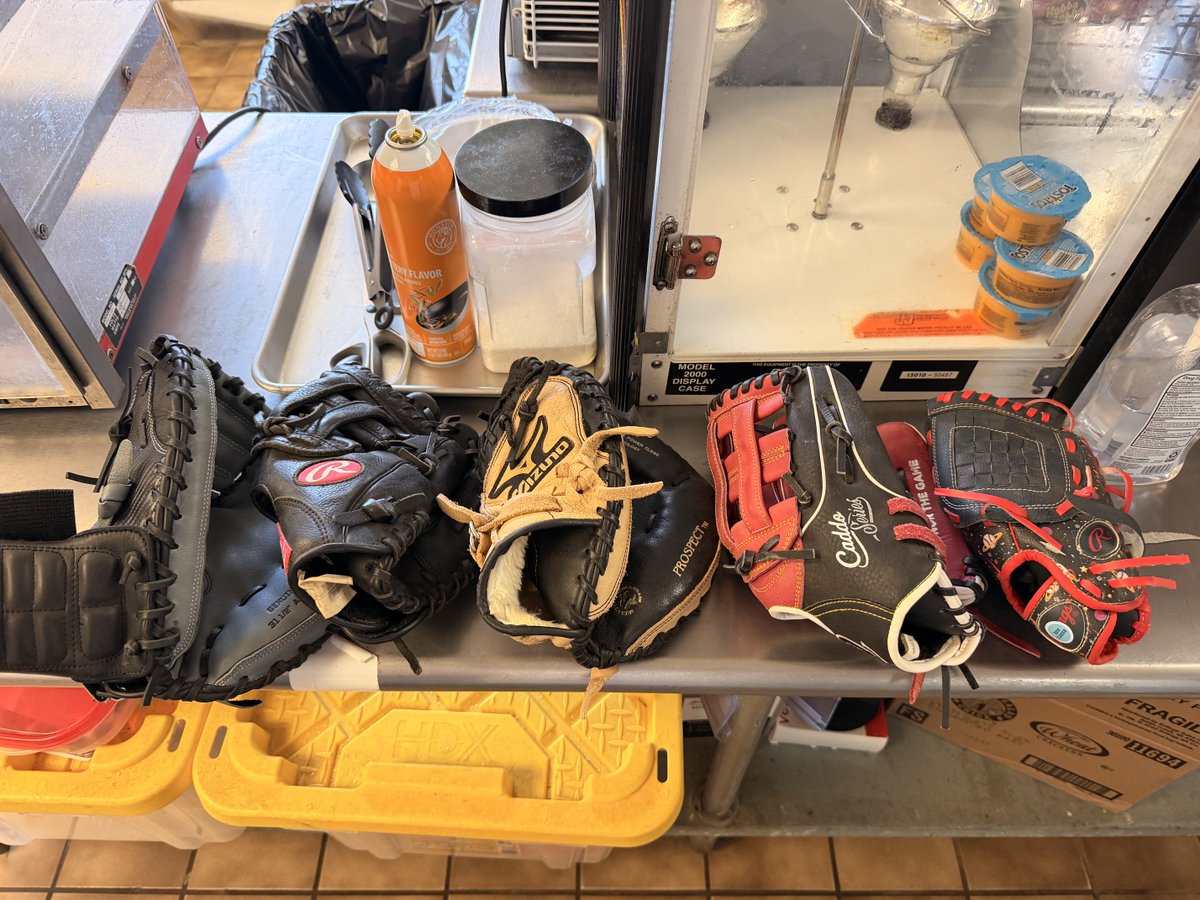 MLLUpdates's tweet photo. Lots of lost gloves in the snack bar! Look familiar? stop by tonight! https://t.co/8nJFAjBQPv