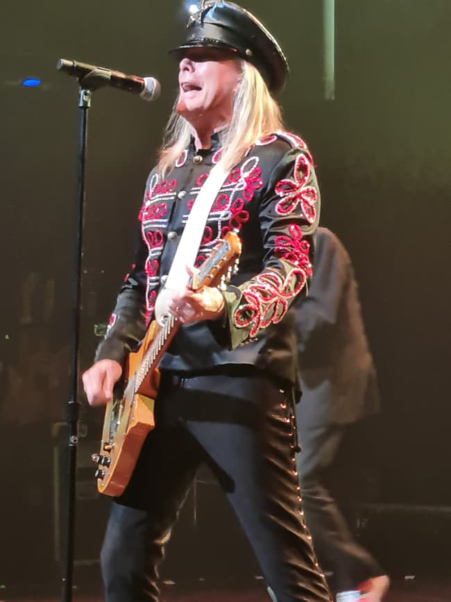 C.E. Bass tweet media