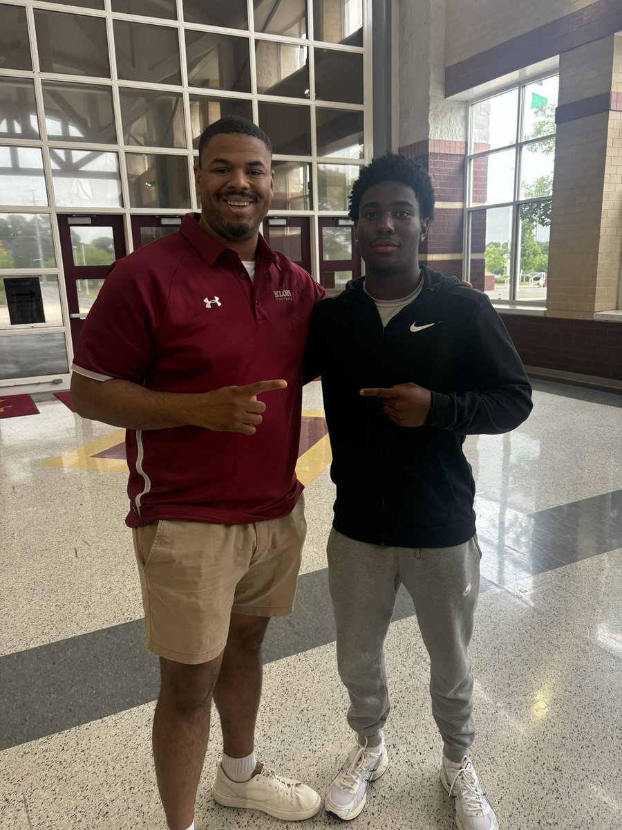 Aury_Greenfield's tweet photo. Thank you @CoachBaerHunter for coming by today truly grateful for our conversation! @FBCoachSeidel  @CoachDougMartin @TonyTrisciani @1BLancaster https://t.co/eERZcJiUny
