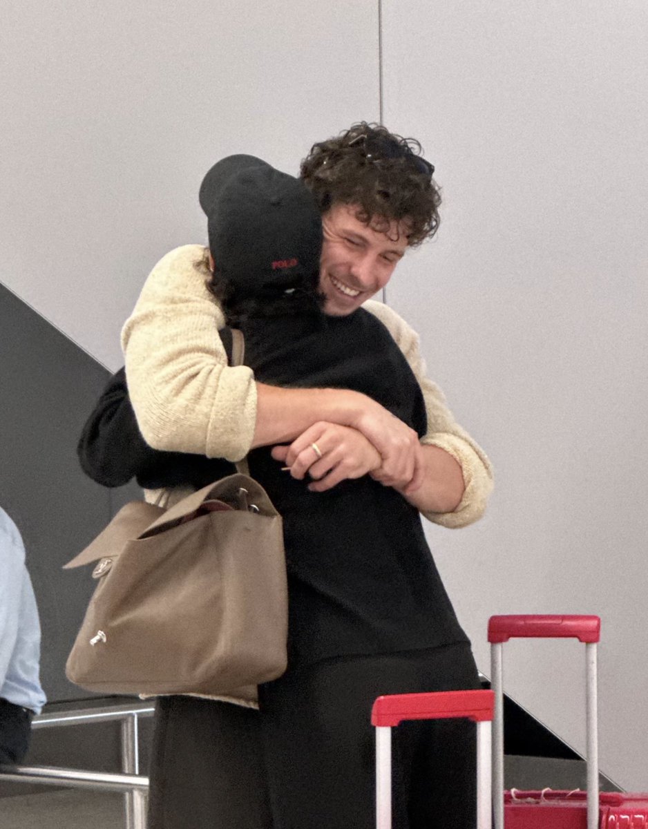 Portal Shawn Mendes tweet media