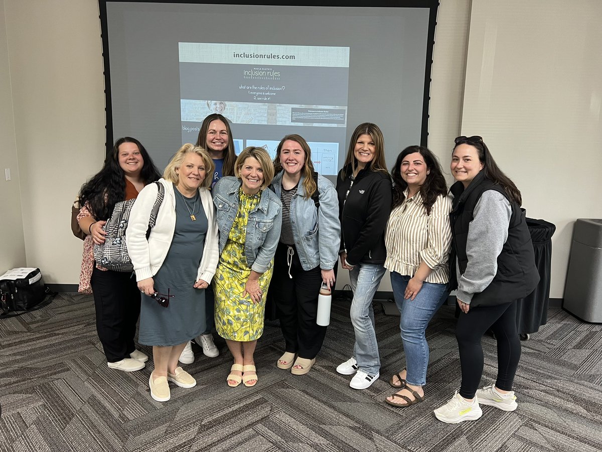 Ms_Bazz's tweet photo. @PanthersD100 learning lots with @paulakluth today! Proud of these ladies modeling what it means to be life long learners! #teampershing #coteaching #lovemyteam https://t.co/T7p5kqlhiU