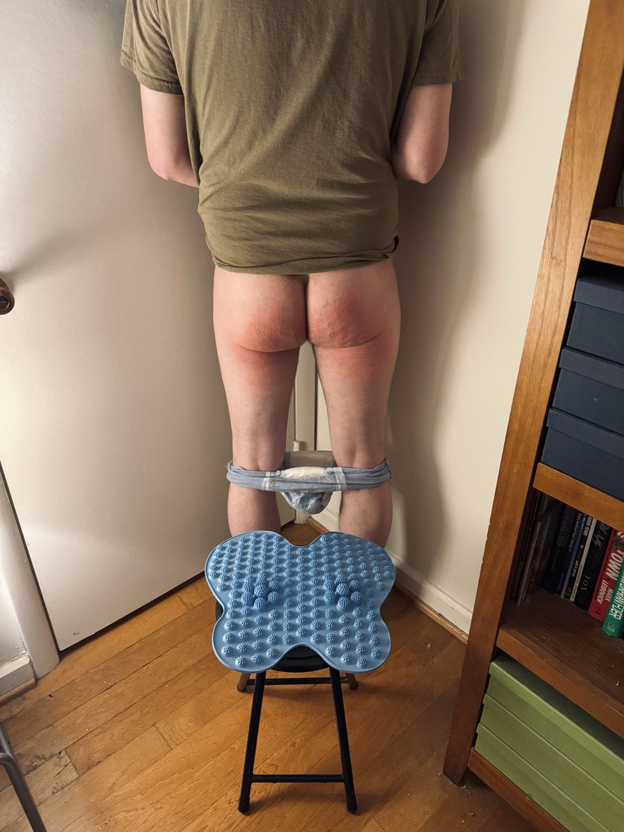 dupontdaddyDC's tweet photo. A Little Goes a Long Way, Part 5

After the naughty stick, his pull-up stayed pulled down for corner time. With the help of the naughty stool and the bad mat, hopefully he learned a lesson he’ll never forget 

✋🏻🍑🔥

#BLWTBB #malespanking #spanking #mmspanking #otkspanking https://t.co/2zePTanxr7