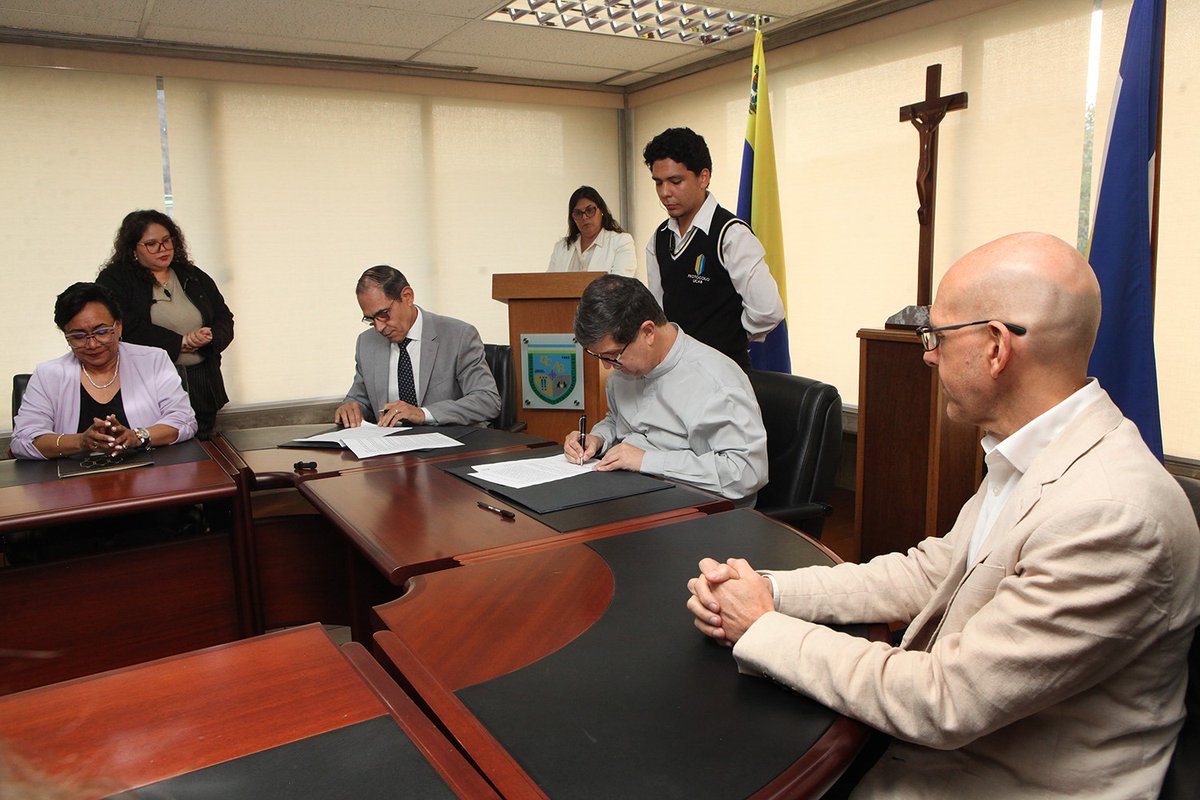 Investigaciones UCAB tweet media