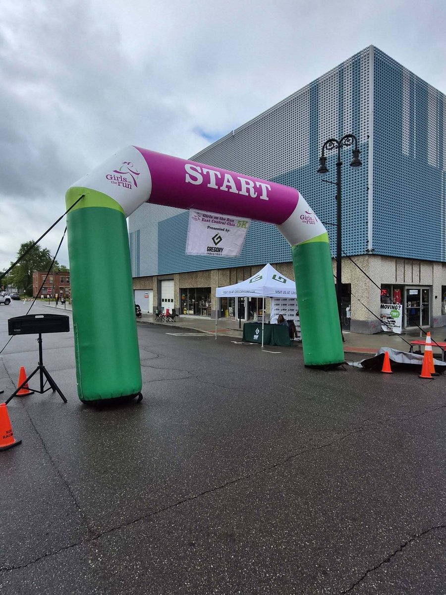 GregoryCorp's tweet photo. Gregory Industries was proud to serve as the presenting sponsor of Girls on the Run East Central Ohio last Saturday. 💜

To learn more or get involved, visit: https://t.co/u6hDLQmIH3

#GregoryIndustries https://t.co/6dvOfTzvx4