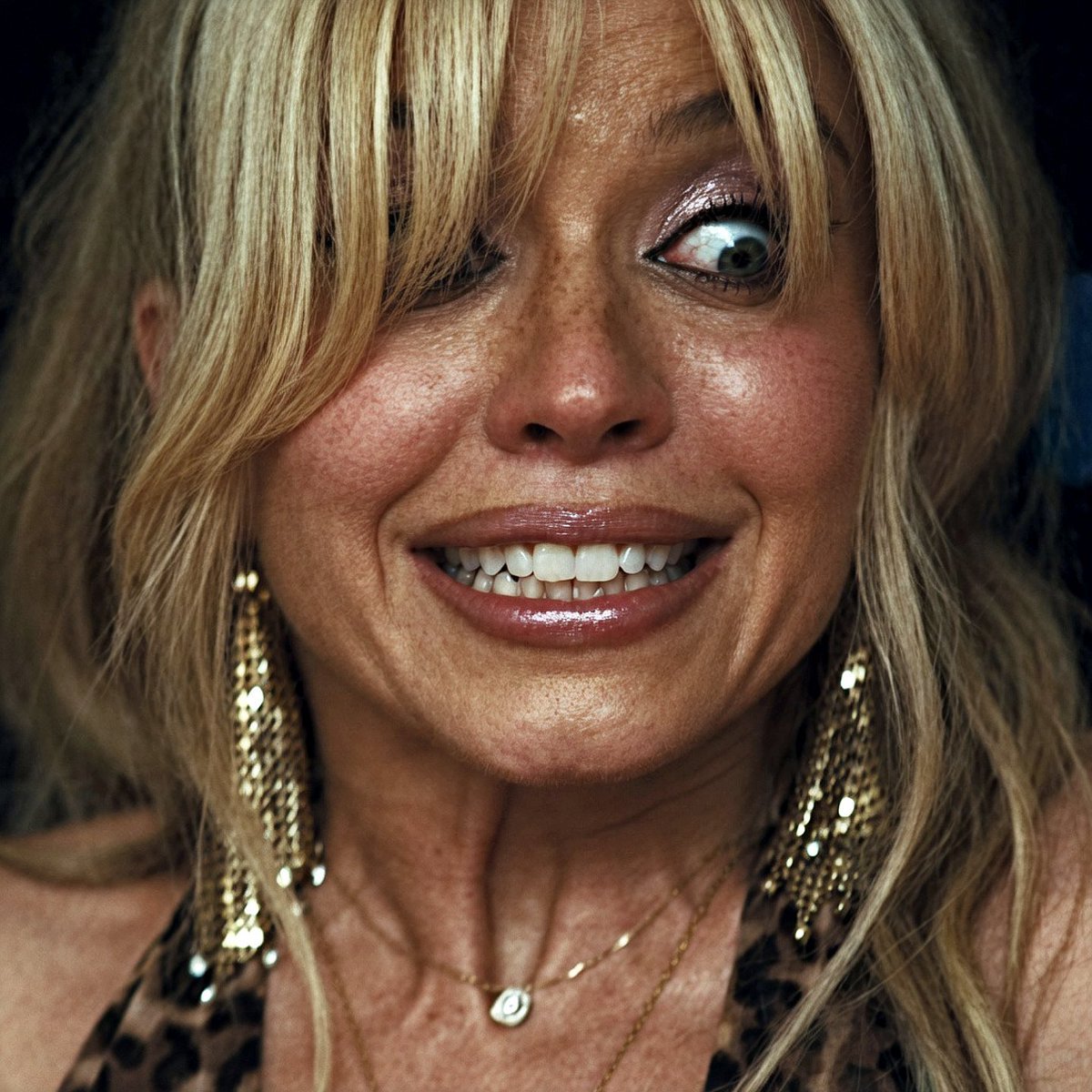 HyperKnox445031's tweet photo. ( * NGHHH Sydney Sweeney so TRIGGERING Cringe SLOP Facee !!🍆💥💨*) https://t.co/ajsNbhWlgj