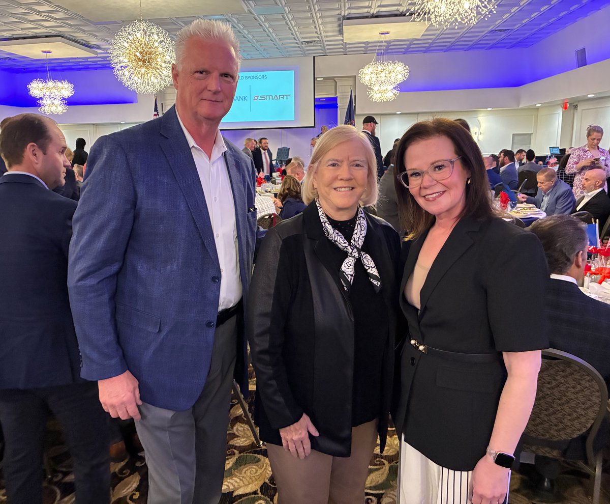 MillerMCPW's tweet photo. At the annual Governor’s Address to civic, business, education & healthcare leaders in #Macomb County, Commissioner Miller applauded @MIGovernor Whitmer’s support of efforts to ensure the vital military and economic importance of #Selfridge Air National Guard Base. @127Wing https://t.co/6h7hPTAETR