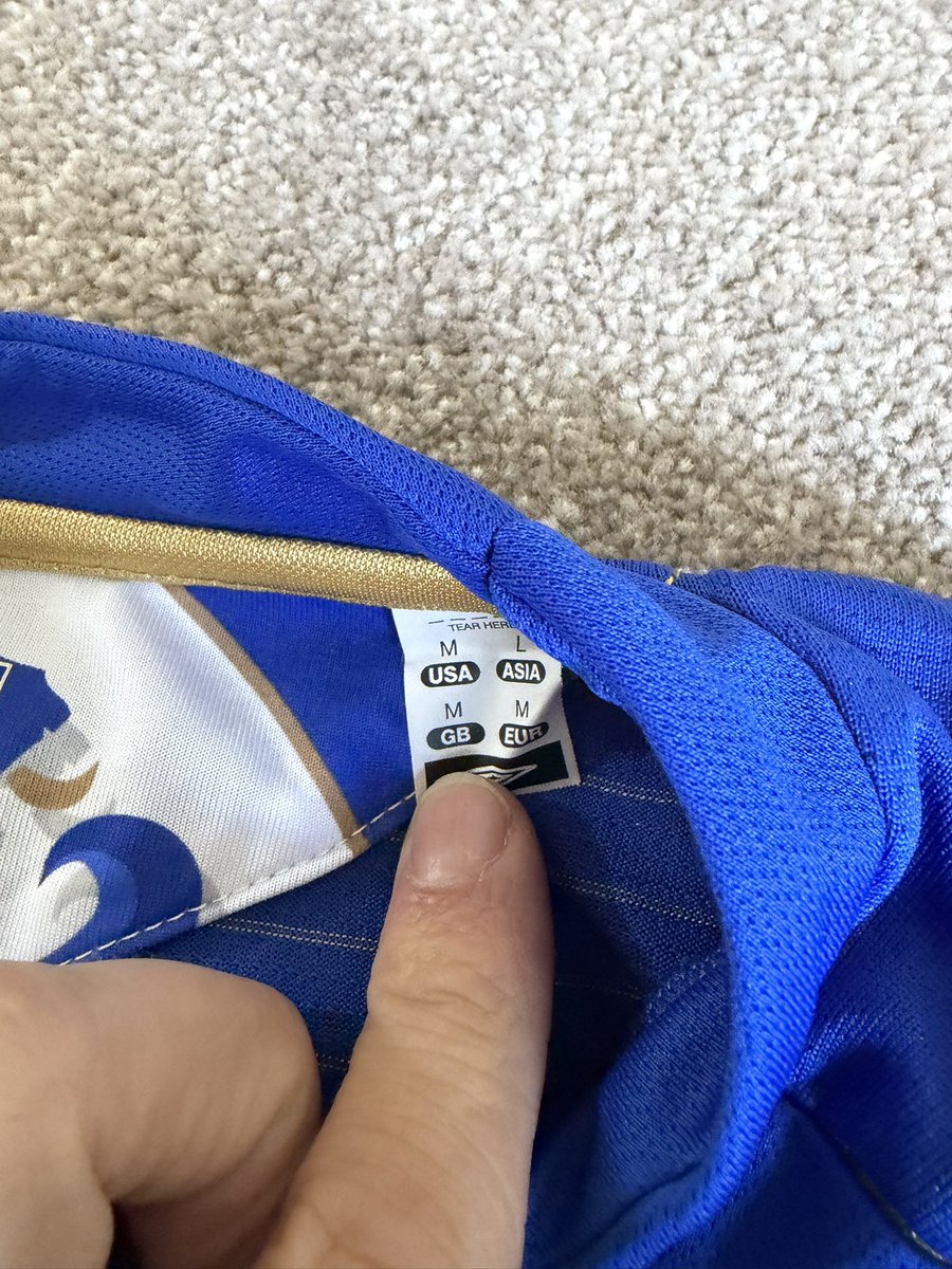 Kitfix1's tweet photo. For sale
Brand new with original bag! 
Size medium 
£100 plus postage https://t.co/NBlwqVFp94
