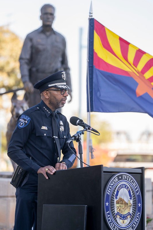 ChiefKenMcCoy's tweet photo. Today, the @TempePolice honored the courage, sacrifice, and service of the men and women who gave their lives protecting others. On Police Memorial Day, we remember the fallen and stand with the families, friends, and officers who continue to wear the badge with honor. 🇺🇸🖤💙 https://t.co/V1McZHxHFy