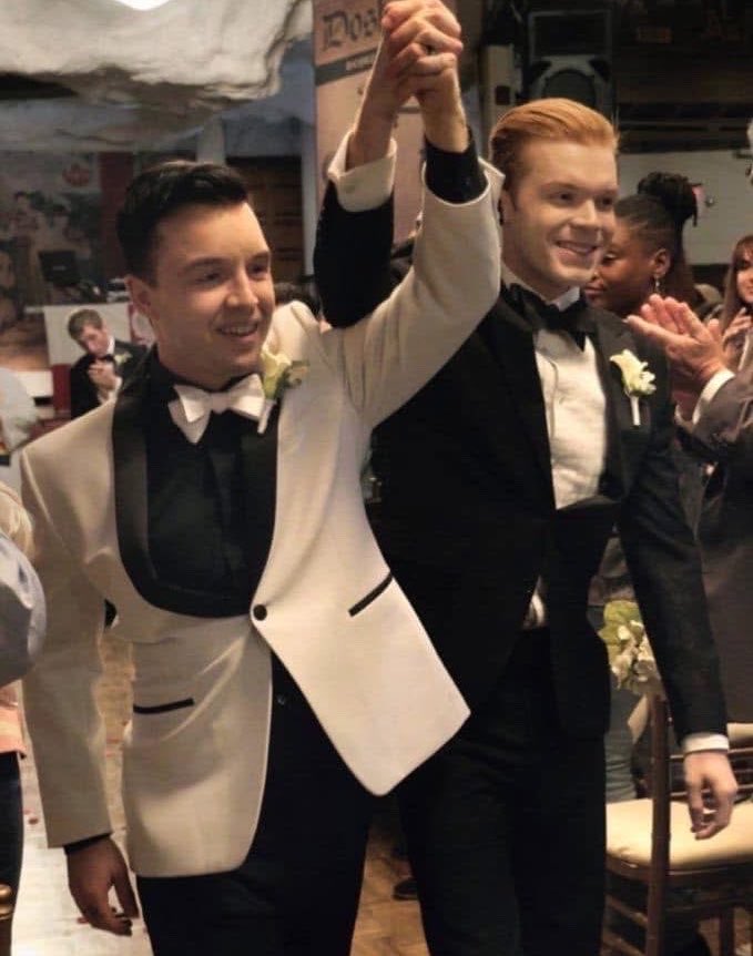 milkovichtits's tweet photo. i’m so glad terry was still alive to watch his son marry his man https://t.co/5pjH1Fhroy