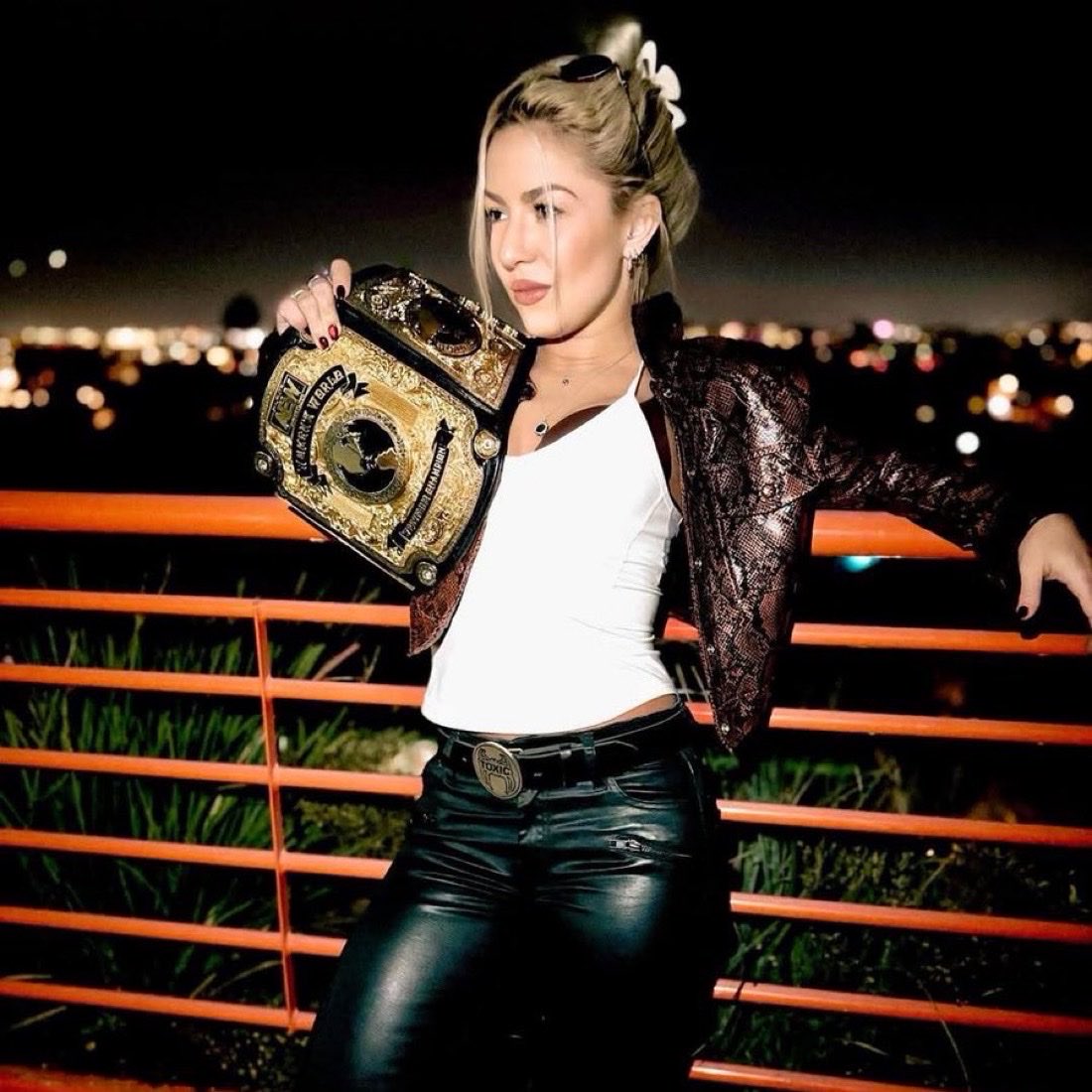 WrestlePurists's tweet photo. Thekla says signing a new long-term deal with AEW was a no-brainer:

“I think AEW is a perfect fit for me. So when boss man asked me, ‘Hey, would you mind staying with us for a little longer than we originally said?’ I was like, ‘Yeah, if the circumstances are right and allow it for me to feel lucrative enough, I’m definitely thinking that could be a very cute idea.’ So it’s great. 

Honestly, a no-brainer. I love TK. I love working with him, and I love his energy backstage, and all the girls are nice. The locker room is quiet and peaceful, and I love my job. It’s cute.

I don’t think the grass is greener anywhere else because I’m sitting in a f*cking flower garden.”

(TMZ’s Inside the Ring | @BransonTMZ)