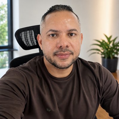 kloscoronel's tweet photo. #NuevaFotoDePerfil https://t.co/TKhTiDAXVZ