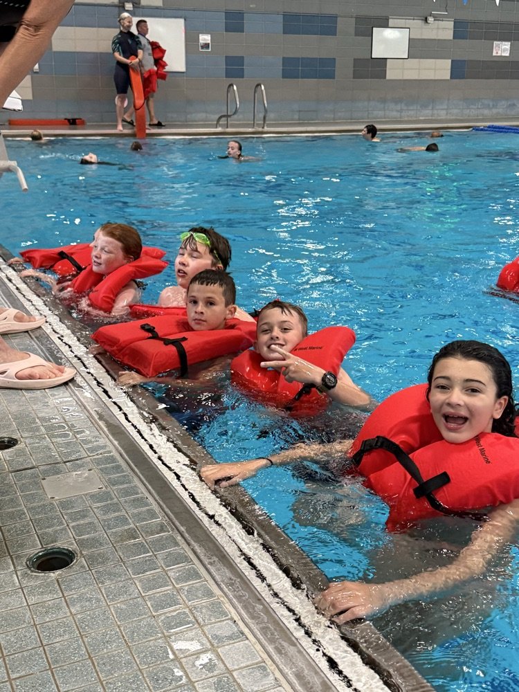 DealeAACPS's tweet photo. 5th graders had a great first day of our Water Ready trip! Students built confidence in the water while learning important survival skills using PFDs. 🛟 We’re proud of their courage and positive attitudes throughout the day! 🌊 #AACPSawesome #BelongGrowSucceed #DealeEaglesSOAR https://t.co/DWhOydJvDi