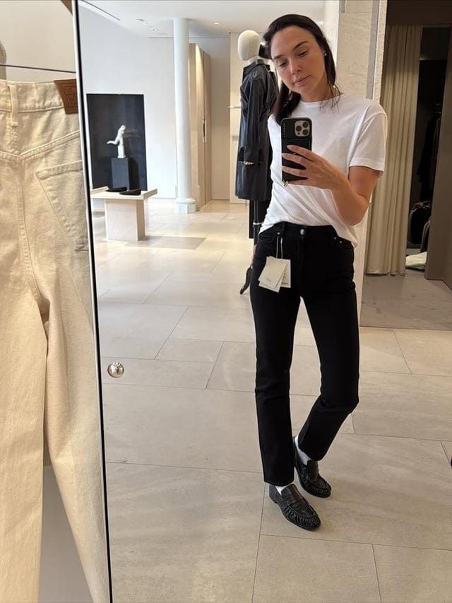 Gal Gadot tweet media