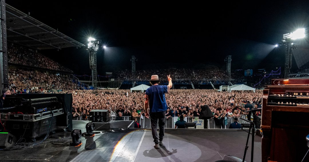 Pearl Jam tweet media