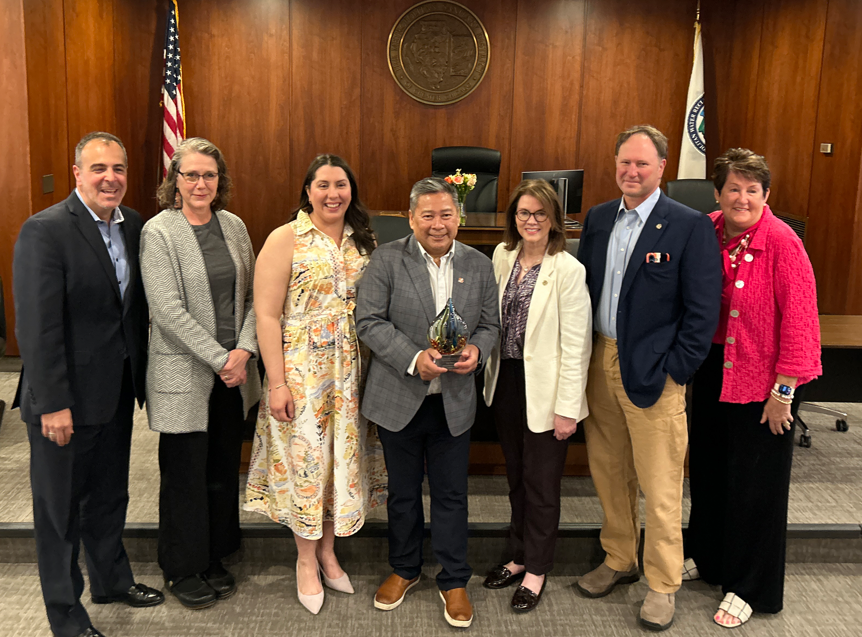CommKSteele's tweet photo. Today, MWRD proudly celebrated Asian American and Pacific Islander (AAIP) Heritage Month by recognizing the rich cultures, achievements, and contributions of AAPI communities. 
#PeaceLoveCleanWater✌❤️💧
#AAPIHeritageMonth
#MWRD
#diversityandinclusionmatters
#Community https://t.co/FSGzZe4Gu4