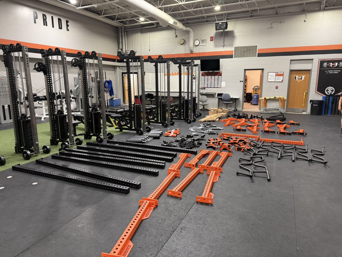 HOLCOMB Football tweet media