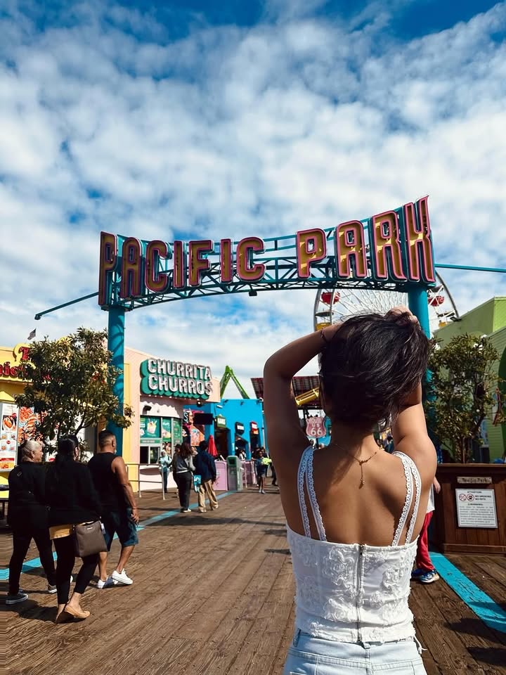 Santa Monica tweet media