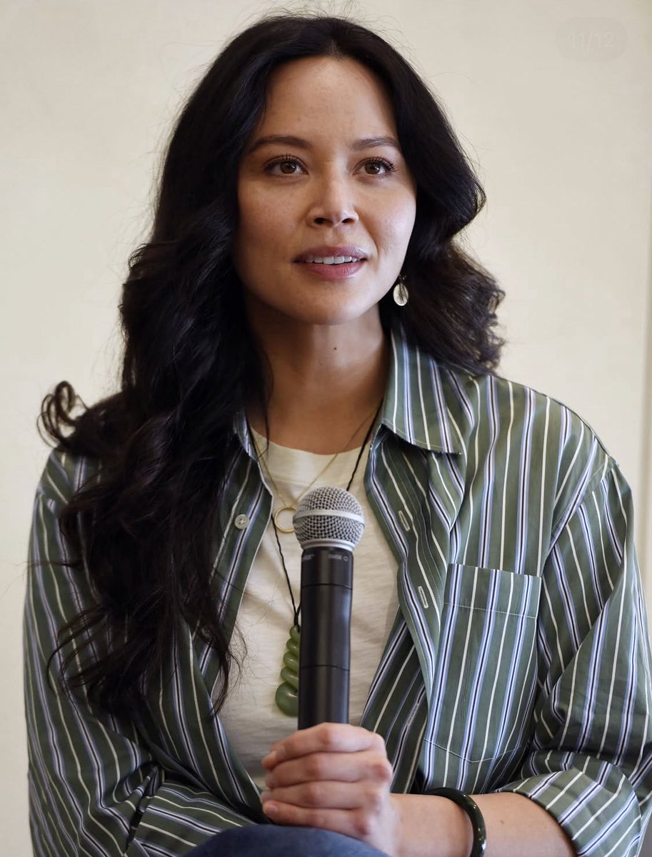 Melissa O’Neil Updates tweet media