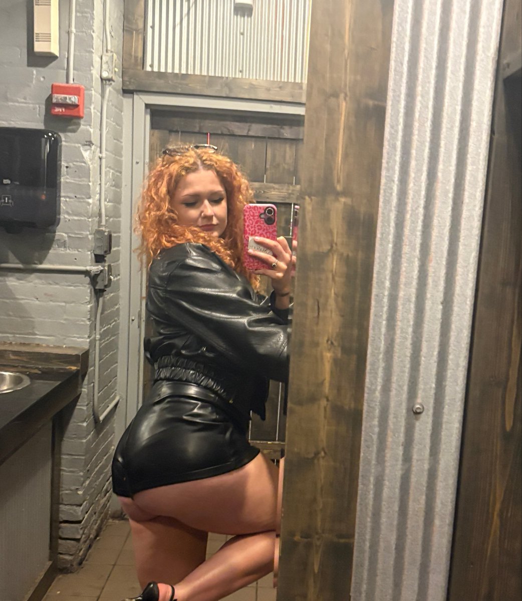 amberisinsane tweet picture