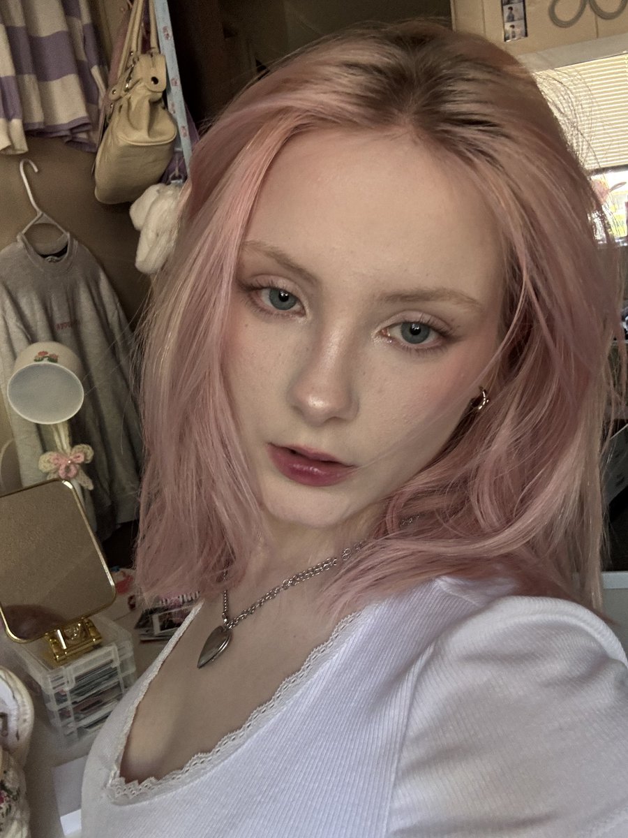 ⋆˚࿔ 𝐢𝐳𝐳𝐲 𝜗𝜚˚⋆ tweet media