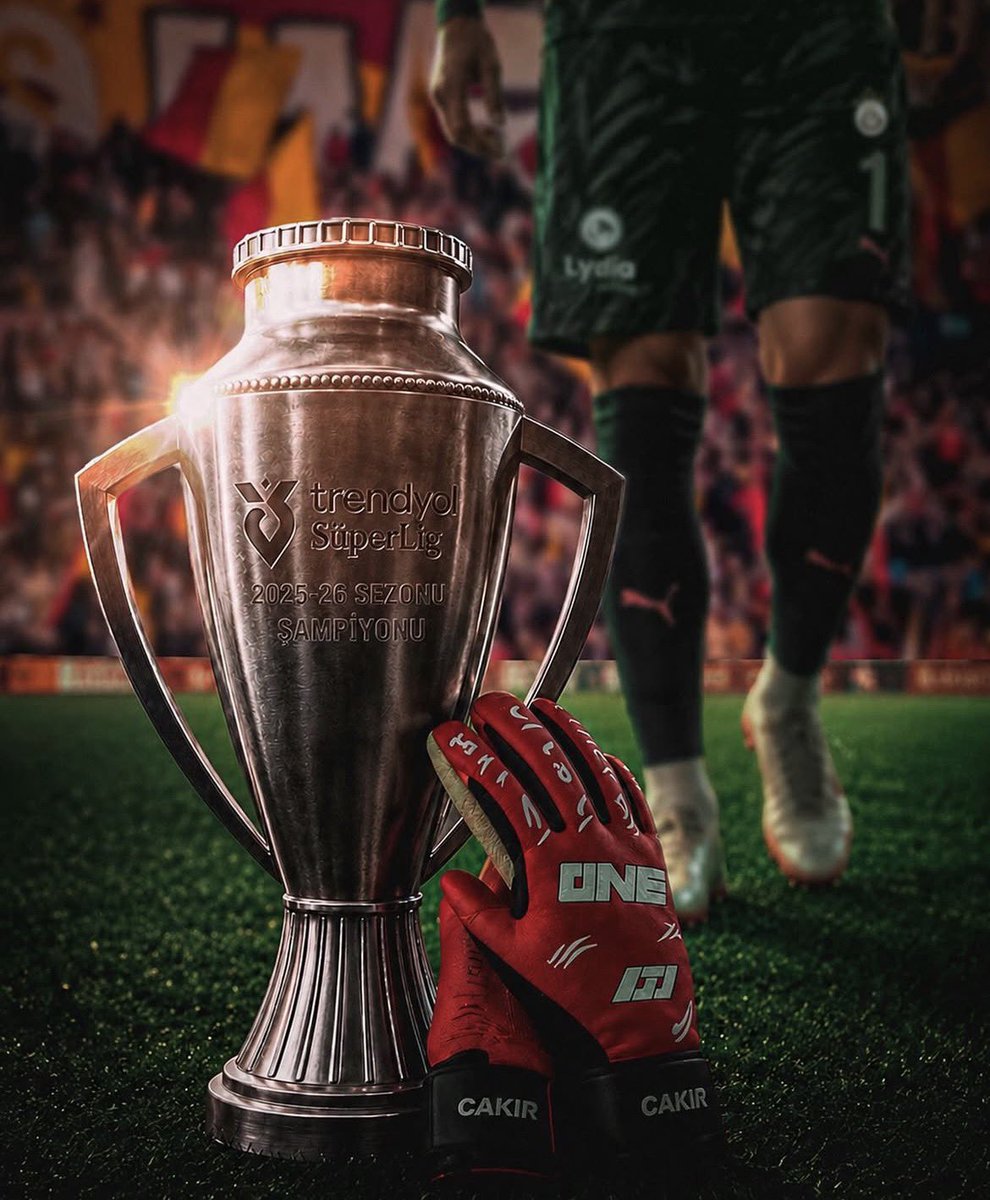 baygshinee #uğurcançakır🧤 tweet media