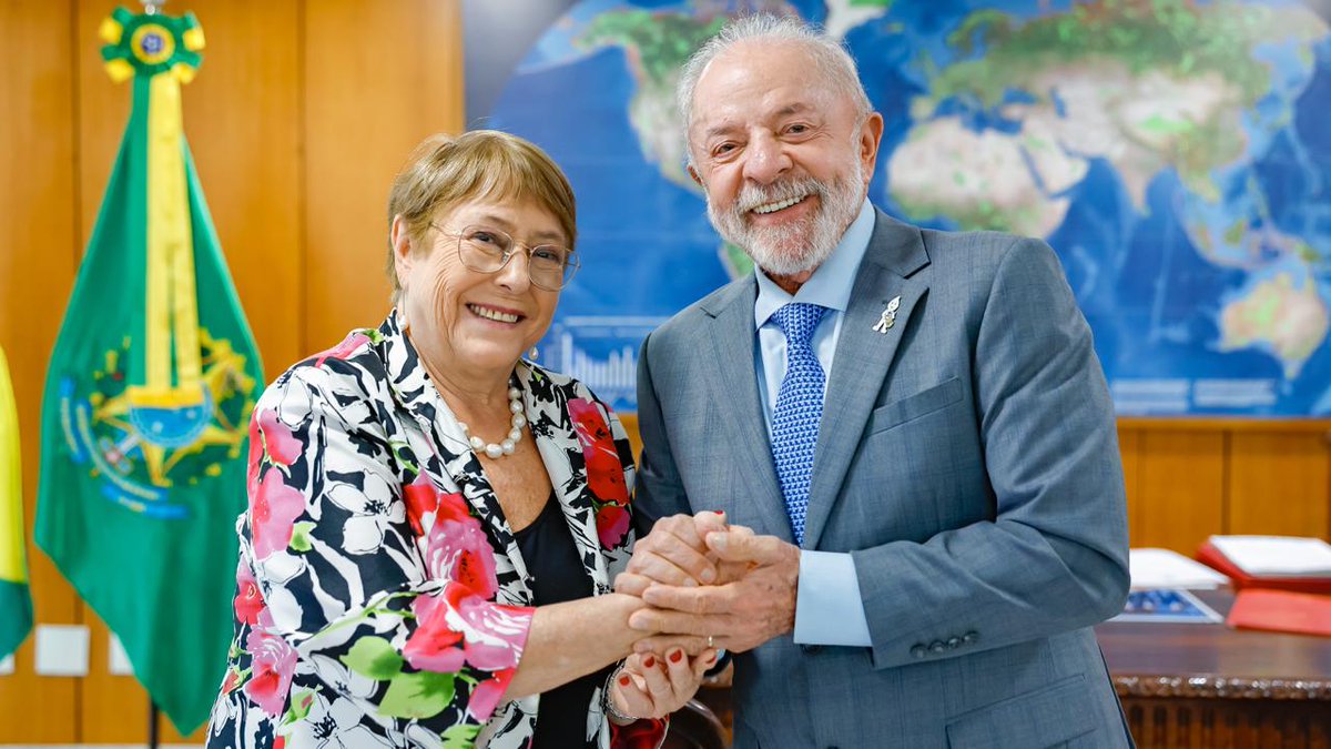 Lula tweet media
