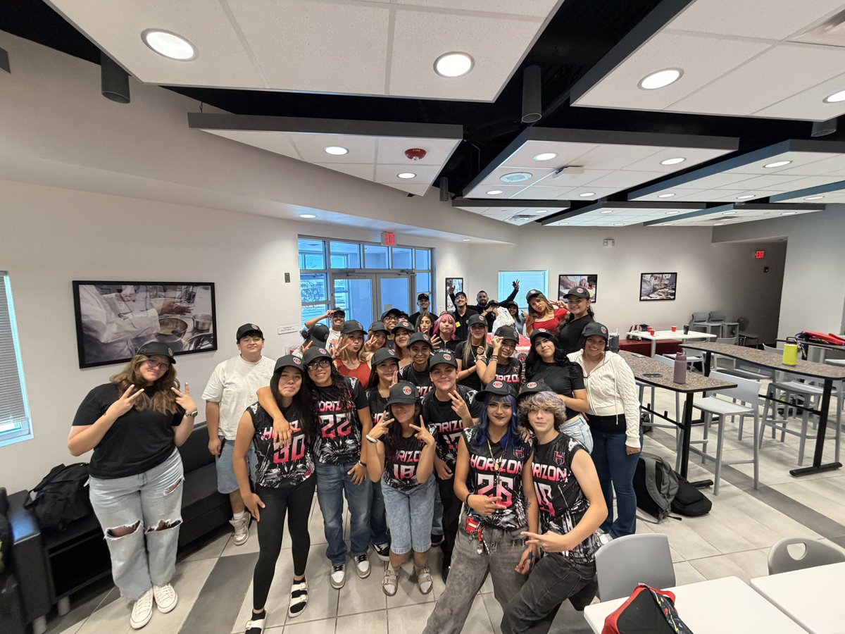 coachramirez23's tweet photo. Thank you to Teriyaki Madness for sponsoring our game day meal! Our Scorpions loved every bite and are fueled up and ready for tonight’s game! 🏈🦂🖤 #ScorpionStrong https://t.co/84Xivsp4OA