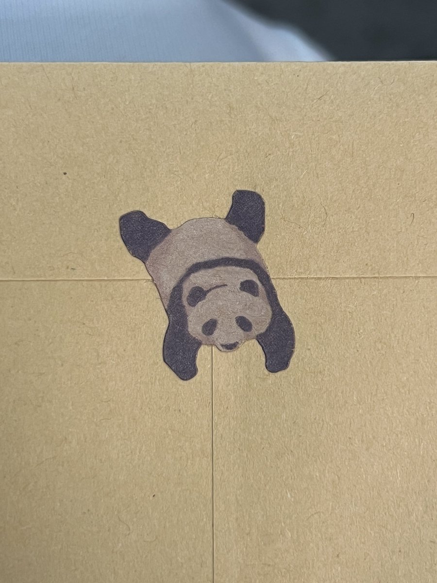 くうたさま♡ありがとうございます♡♡ 家にあったから貼ってみたけどこのシールかわいいな