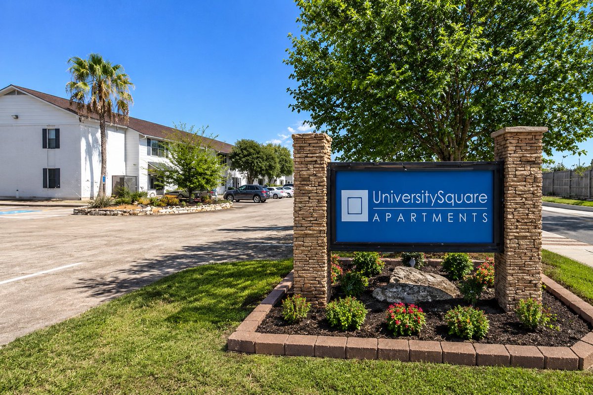 University Square Apartments tweet media