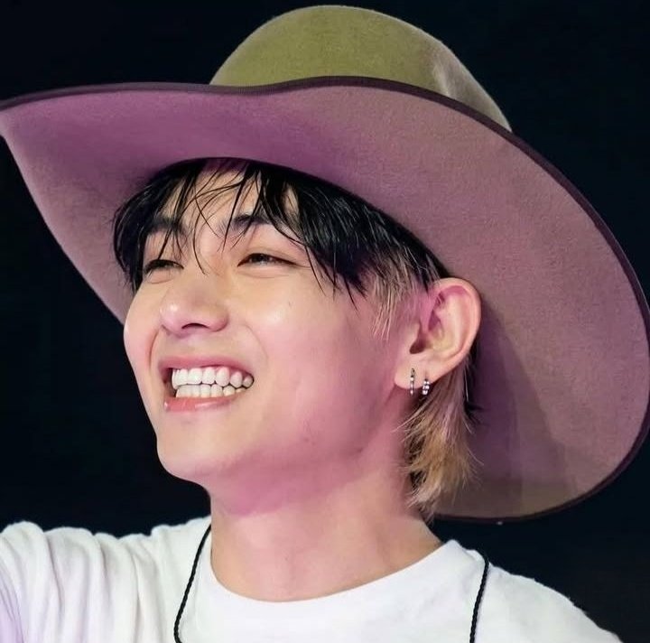 kath verá a BTS tweet media