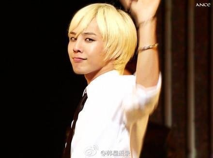 yutababylion's tweet photo. How I see the jiyong hair transition in Princess Spot! (The hair is actually this length now bcs he hasn't cut it!) https://t.co/IMnxLjcfdT