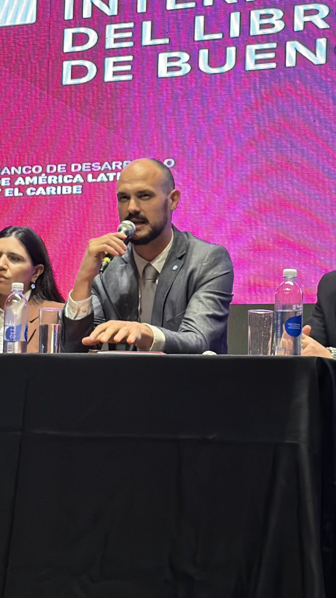 Santiago Santurio 🇦🇷 tweet media