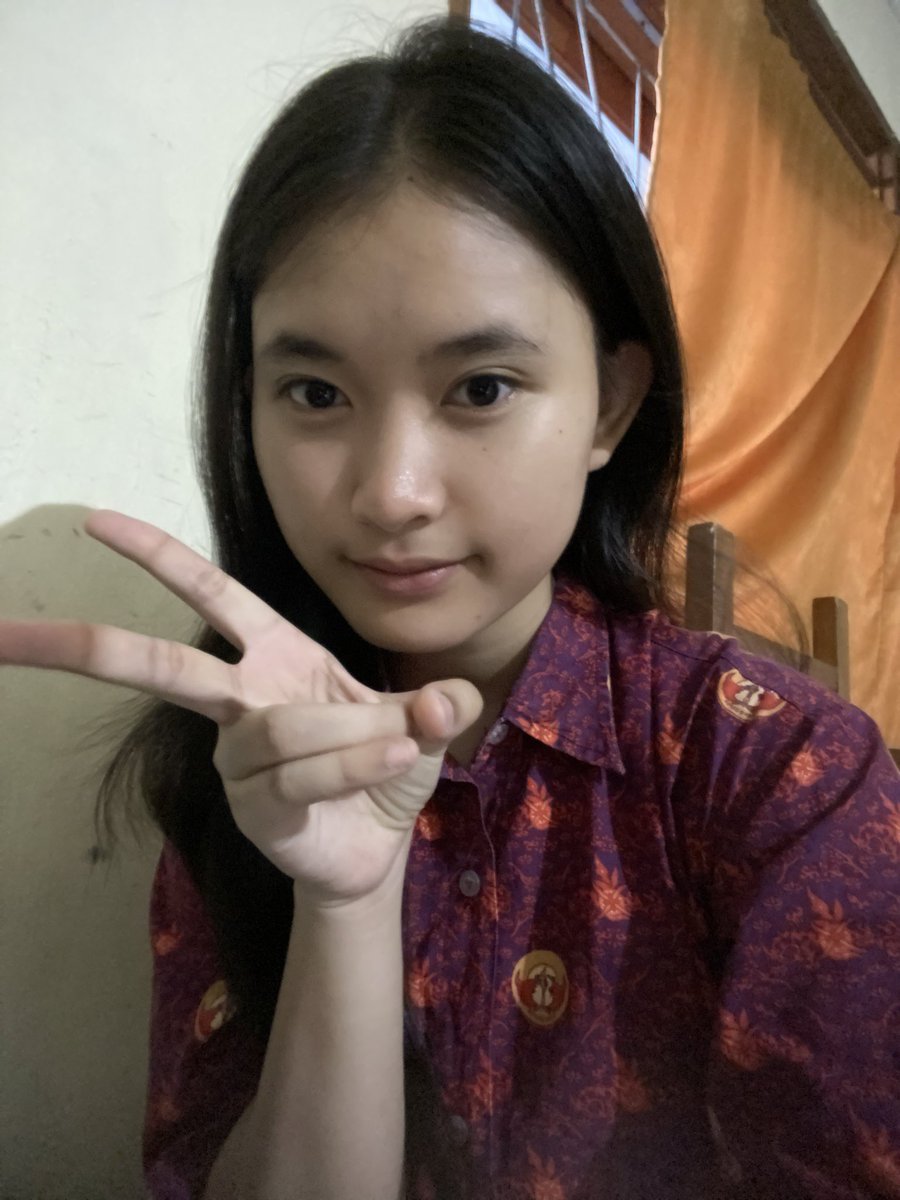 auraaph0's tweet photo. met selasa https://t.co/HxXrF0iZQm