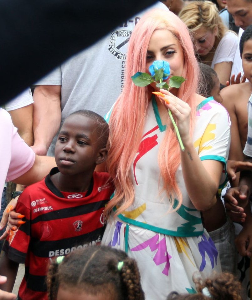Gaga Notify tweet media