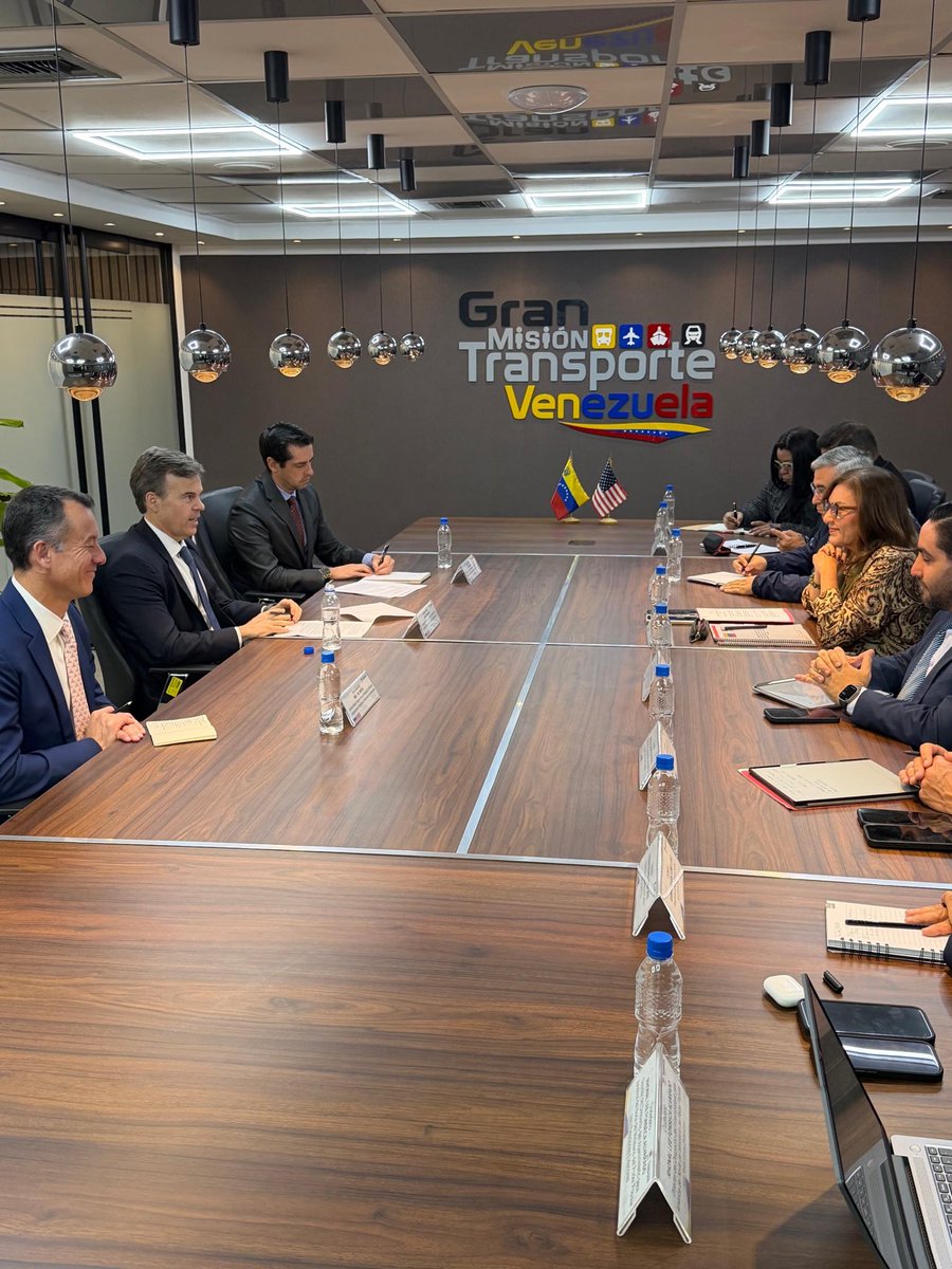 Embajada de los EE.UU. en Caracas tweet media