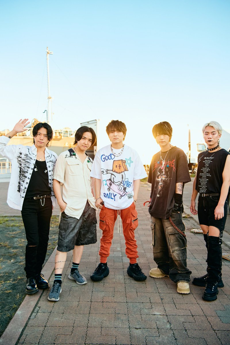 Yu07B tweet media