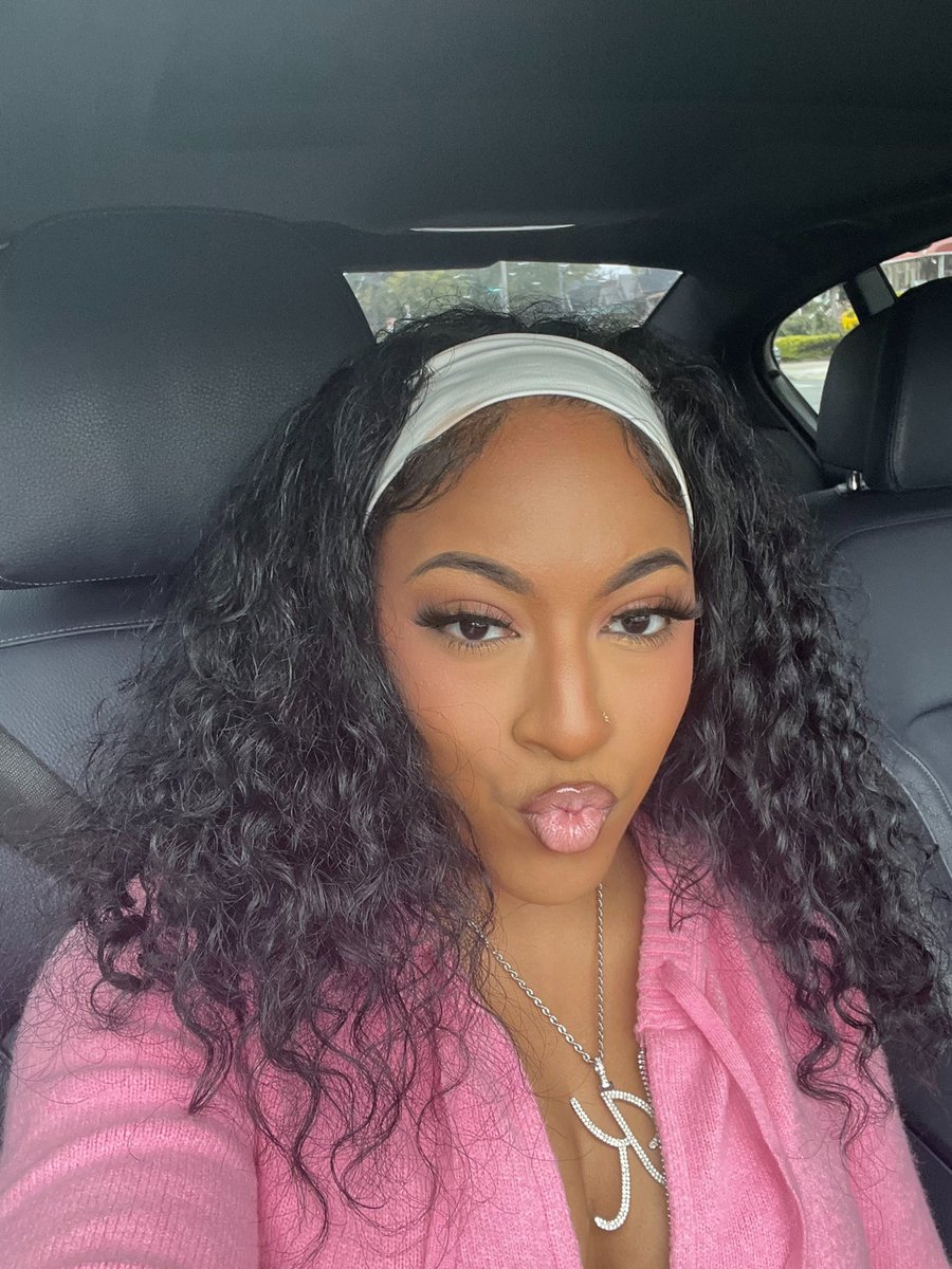 mrsfinessse's tweet photo. proof of 🎀 https://t.co/sn8ejf9cwI
