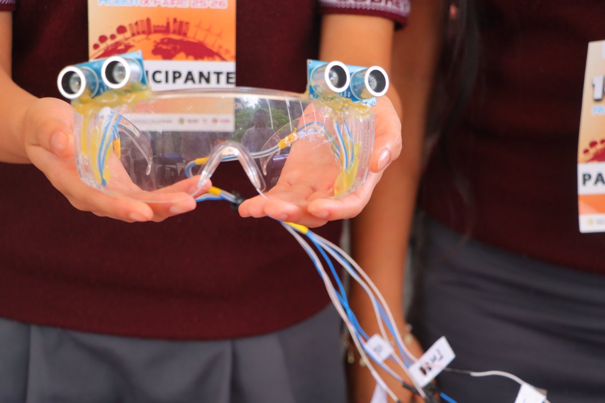 Fundación RobotiX tweet media
