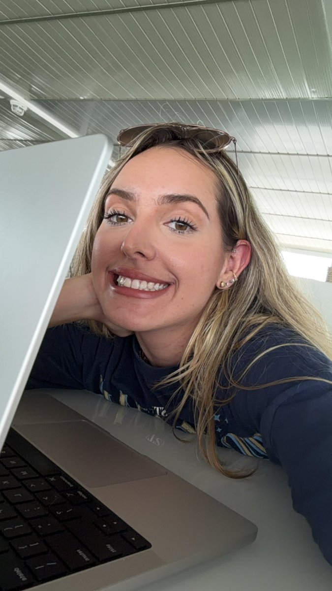 Gabriela Favilla tweet media