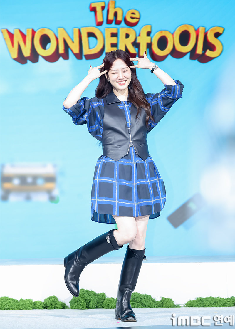 mi__eunbin9493's tweet photo. え、タイトル考えた人天才なんだけど https://t.co/9O4Meb6Er3