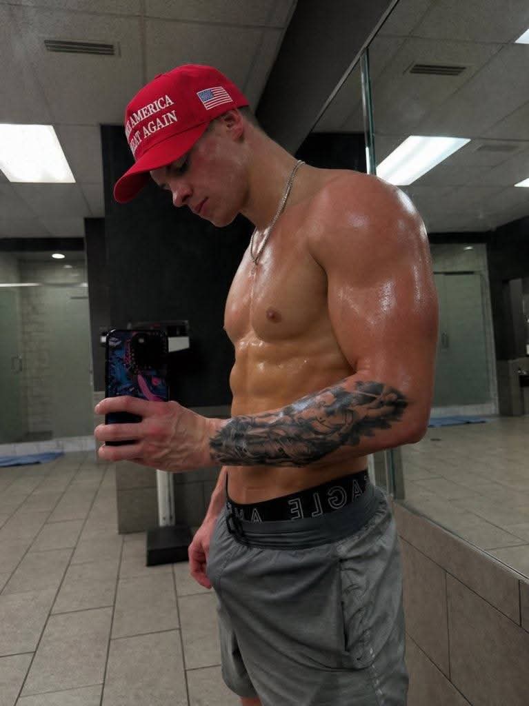 timlee06's tweet photo. Patriotic American Hotties!

It's almost the end of Monday, May 11, 2026! Man-Candy Monday!

Anyway, here are today's Patriotic American Man-Candy's!
🇺🇸🇺🇸🔥🇺🇸🇺🇸🔥🇺🇸🇺🇸 https://t.co/lVGtWvMvlT