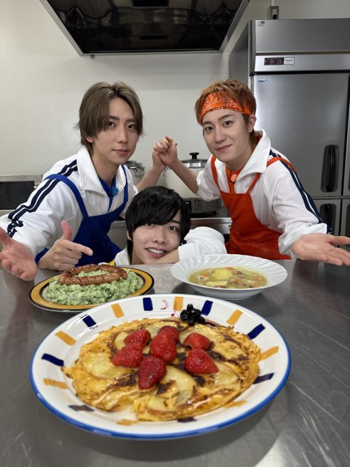 𝔸ℤ𝕌💙ྀི曲がりました🥄💫 tweet media
